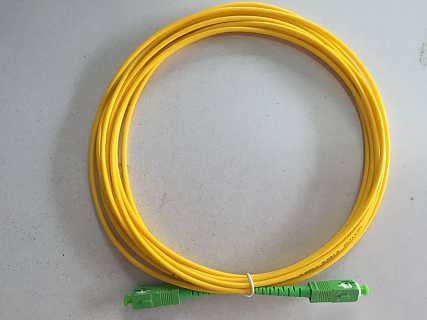 插片式塑料光纜分纖箱 12芯光纖電纜的高效管理解決方案